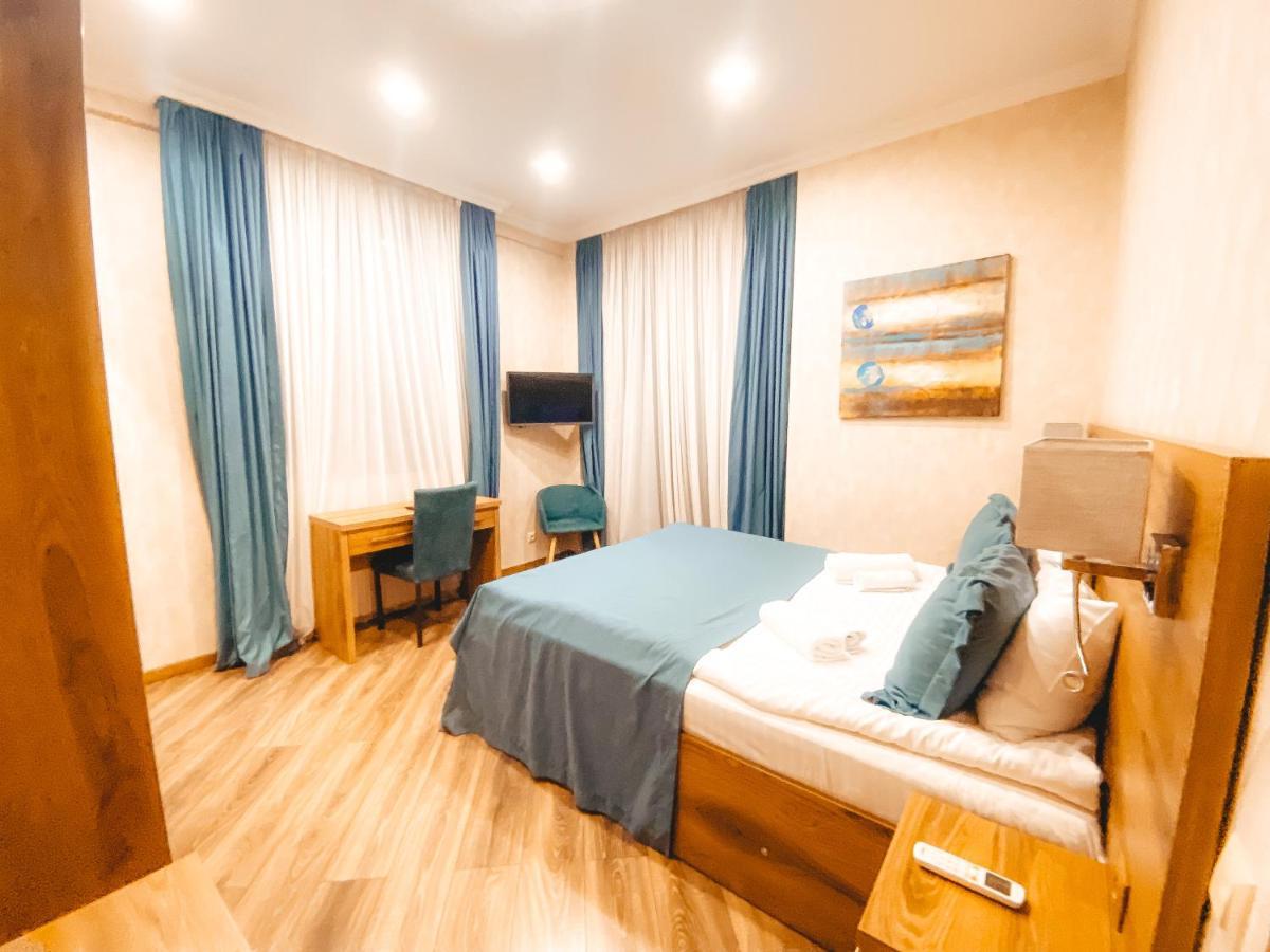 Sunset Tbilisi Luxury Aparthotel Buitenkant foto